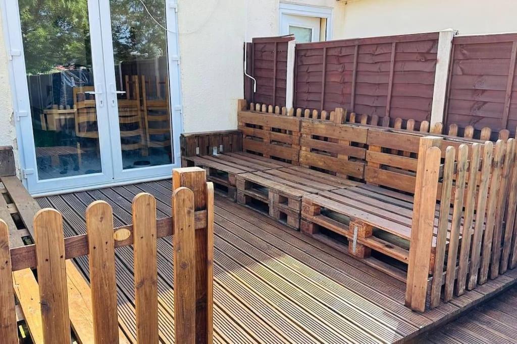 Vila Stunning 3 Bed House Sleeps6 Nottingham Exteriér fotografie