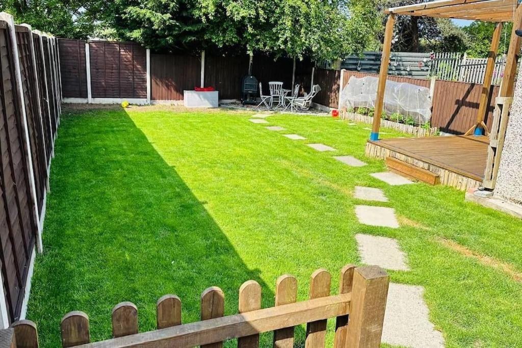 Vila Stunning 3 Bed House Sleeps6 Nottingham Exteriér fotografie