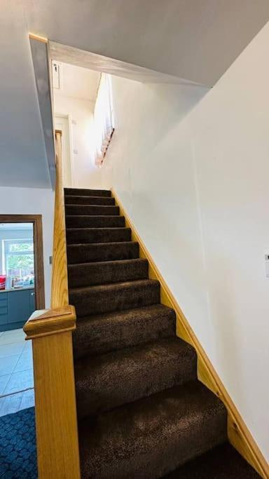 Vila Stunning 3 Bed House Sleeps6 Nottingham Exteriér fotografie