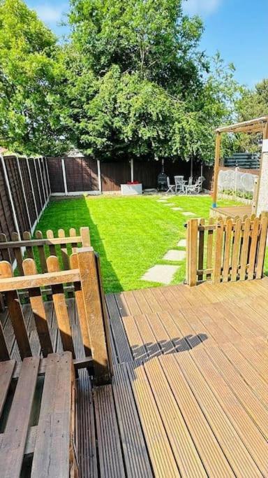 Vila Stunning 3 Bed House Sleeps6 Nottingham Exteriér fotografie