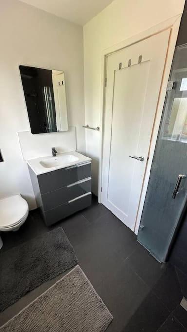 Vila Stunning 3 Bed House Sleeps6 Nottingham Exteriér fotografie